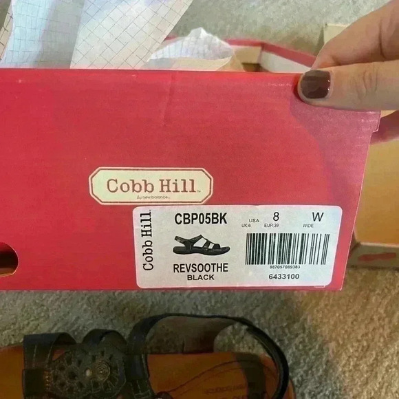 Cobb Hill by New Balance REVSOOTHE (CBP05BK) Black, Size 8 W with Box - Picture 5 of 5